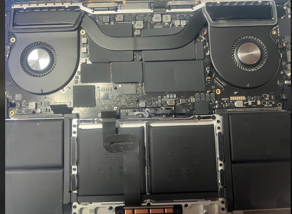 MacBook Pro – vloeistofschade